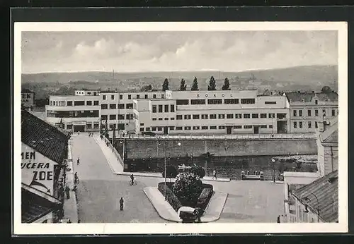 AK Prerau, Sokol, Promenade mit Brücke