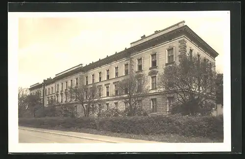 AK Lipnik n. Bec., vor der städtischen Schule