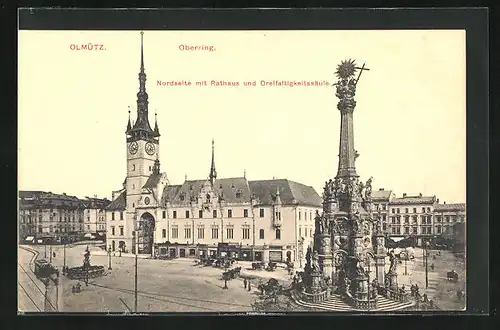 AK Olmütz, der Oberring, Nordseite mit Rathaus und Dreifaltigkeitssäule