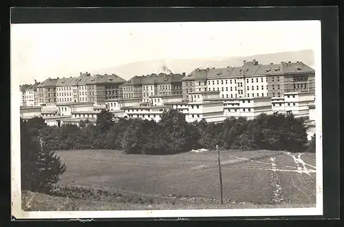 AK Hranice na Morave, Anlagen mit Blick auf die Häuser