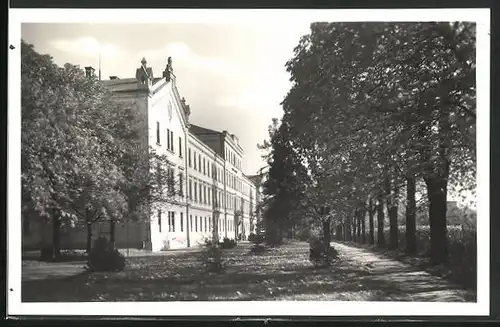 AK Hranice na Morave, Vojenska akademie, auf der Promenade