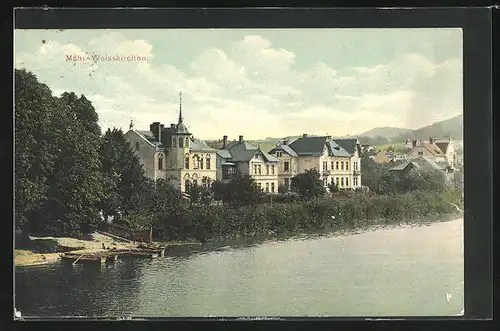 AK Mährisch-Weisskirchen, Blick auf das Ufer und die Villen