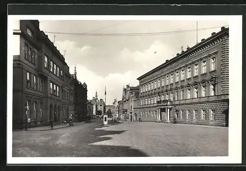 AK Troppau /Opava, Hauptpost und Landratsgebäude