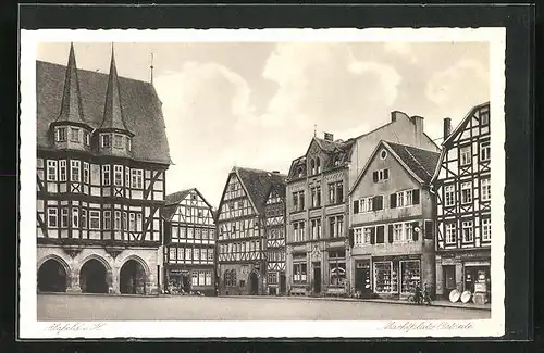 AK Alsfeld i. H., Ostseite vom Marktplatz