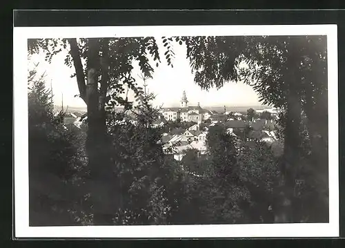 AK Lostice, Durchblick auf Kirche