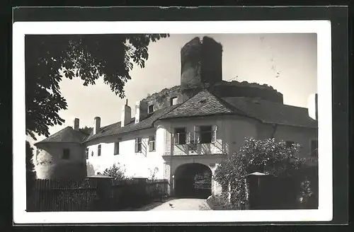 AK Svojanov, Eingang zur Burg, Hrad
