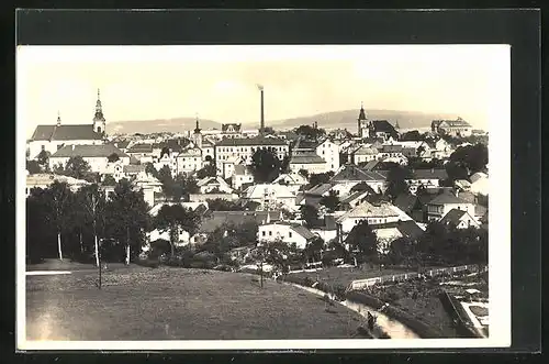 AK Ústi n. Orl., Panorama mit Kirche