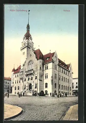 AK Mährisch Schönberg, Strasse am Rathaus