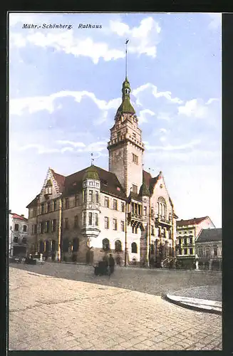 AK Mährisch Schönberg, Rathaus im Sonnenlicht