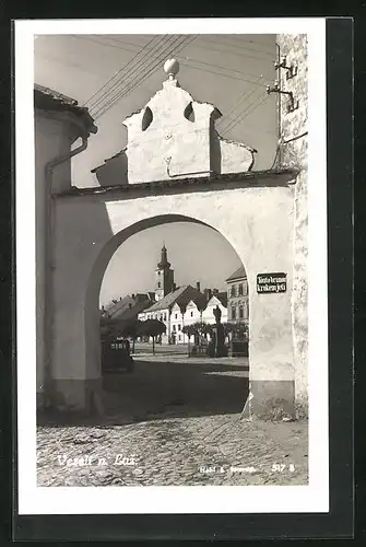 AK Veseli n. Luz., Ortsansicht mit Kirche