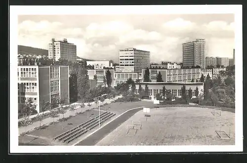 AK Zlin, Schulen im Schulviertel