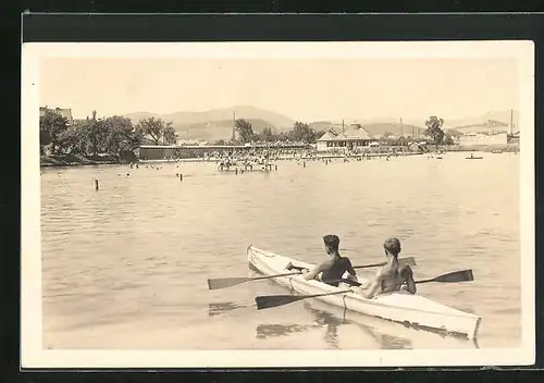AK M.-Schönberg, Strandbad mit Ruderboot