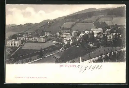 AK Bad Gräfenberg, Totalansicht mit Curhotel
