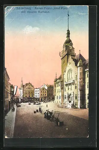 AK Mähr. Schönberg, Kaiser-Franz-Josef-Platz mit neuem Rathaus