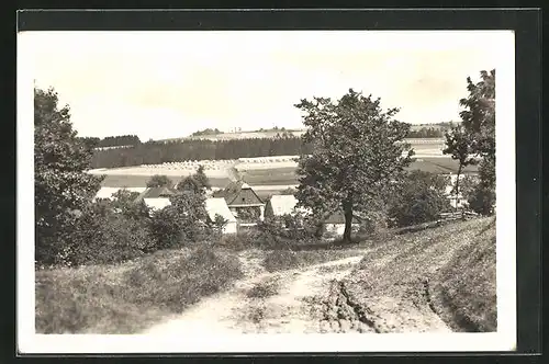 AK Liberk, Wanderweg zum Ort