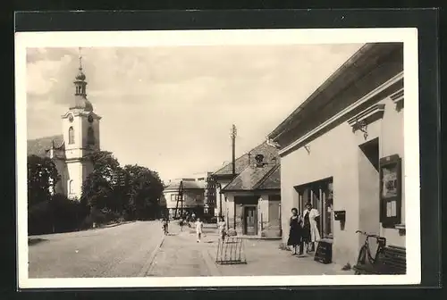 AK Ceske Mezirici, Strassenpartie mit Kirche