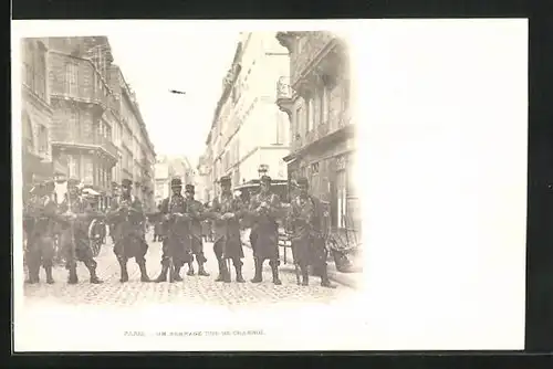 AK Paris, Belagerung Fort Chabrol, Antisemit Jules Guerin, Strassenblockade durch Soldaten