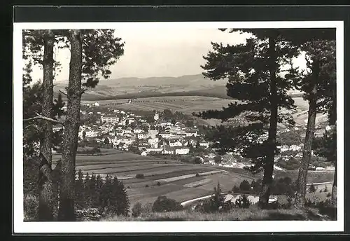 AK Val. Klobouky, Gesamtansicht vom Ort mit Umgebung