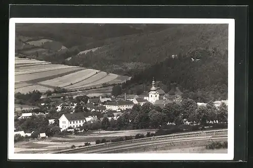AK Brumow, Ortsansicht mit Kirche