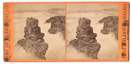 Stereo-Fotografie W. Lawrence, Dublin, Ansicht Kilkee, Felsformation Puffing Hole Bay