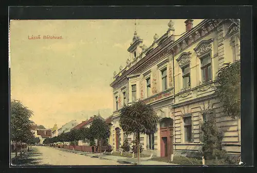 AK Lázne Belohrad, Strassenpartie mit Stadtvilla