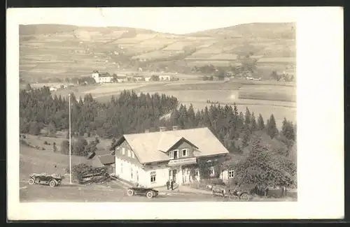 AK Destné, Gasthaus mit Sicht über den Ort