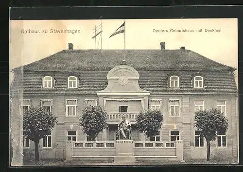 AK Stavenhagen, Rathaus, Reuters Geburtshaus mit Denkmal