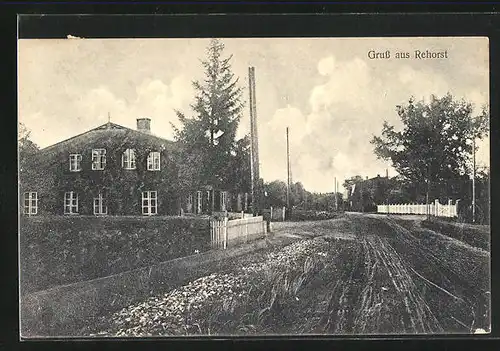 AK Rehhorst / Reinfeld, Strassenpartie im Ort