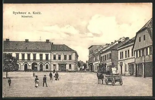 AK Rychnov n. K., Námesti, Marktplatz mit Geschäften