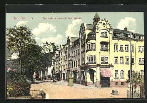 AK Klingenthal i. S., Auerbacherstrasse mit Cafe Central