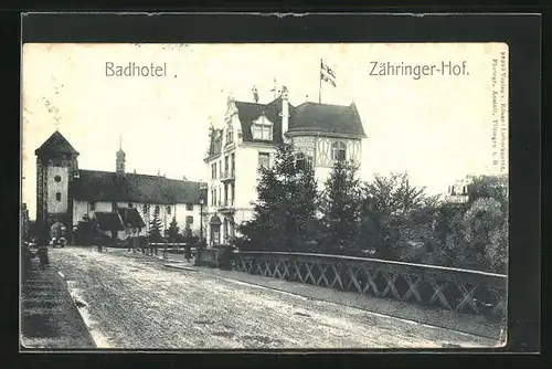 AK Villingen, Strassenpartie am Badhotel Zähringer-Hof