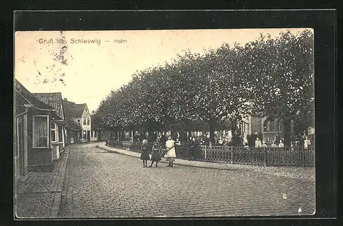 AK Schleswig, Friedhof Holm-Strasse mit Kindern