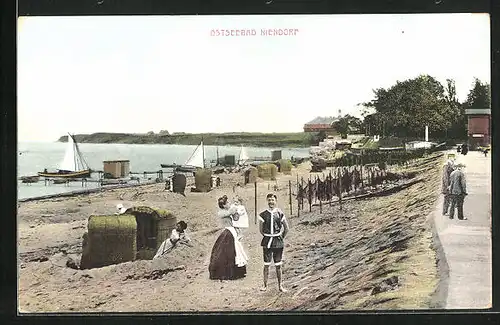 AK Niendorf, Strandleben mit Strandpromenade