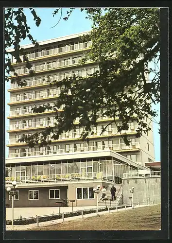 AK Sassnitz, Hotel Rügen mit Terrasse