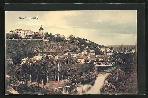 AK Nové Benátky, Flusspartie im Stadtkern mit Schloss