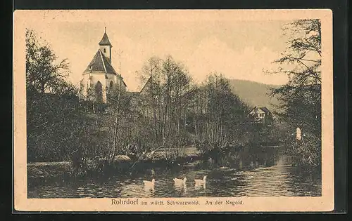 AK Rohrdorf / Schwarzwald, Partie an der Nagold, Blick zur Kirche