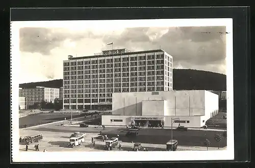 AK Zlin, Spolecenský dum a kino Bata