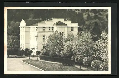 AK Lazne Velichovky, Vila Domov