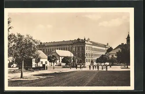 AK Sadská, Strassenpartie