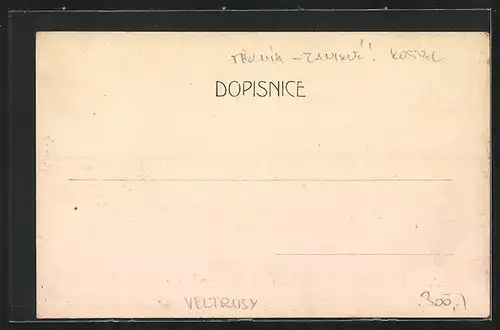 AK Veltrusy, Pohled ke kostelu