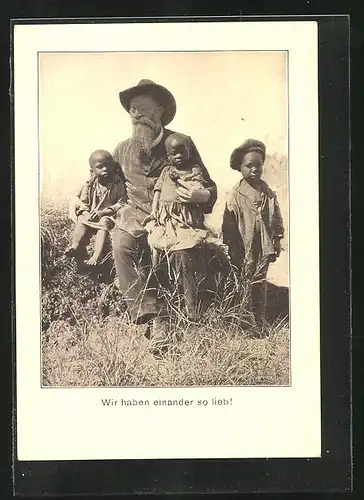 AK Missionar mit afrikanischen Kindern - Wir haben einander so lieb !