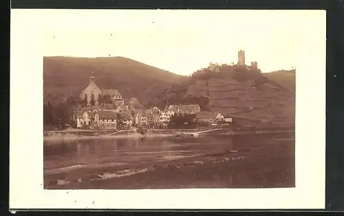 AK Beilstein / Mosel, Gesamtansicht mit Ruine Metternich