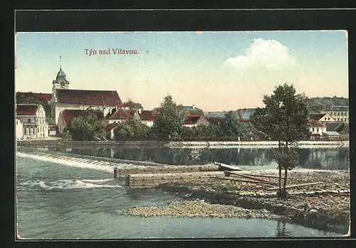 AK Tyn nad Vltavou, Flusspartie mit Blick zur Kirche