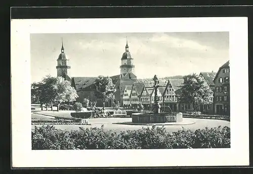 AK Freudenstadt im Schwarzwald, Marktplatz mit Stadtkirche und Brunnen