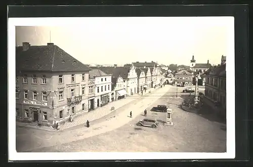 AK Mnichovo Hradiste, Hotel u Hroznu, Namesti