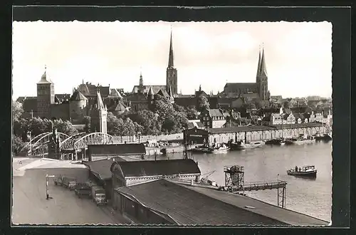 AK Lübeck, Partie am Hafen