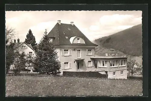 AK Badenweiler /Schwarzwald, Fremdenheim Berta u. Talblick