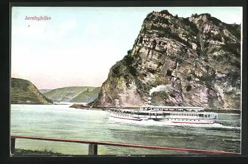 AK Loreleyfelsen wird von einem Dampfer passiert