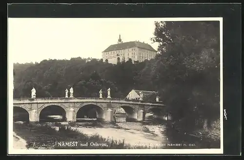 AK Námest nad Oslavou, Brücke am Schloss