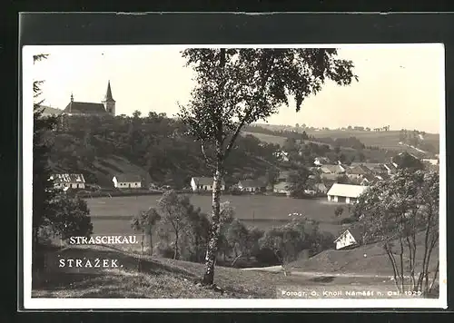 AK Straschkau, Teilansicht der Stadt mit Kirche